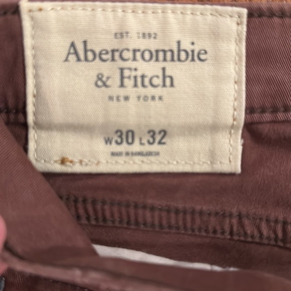 Abercrombie Men's distressed jeans - Picture 3 of 4